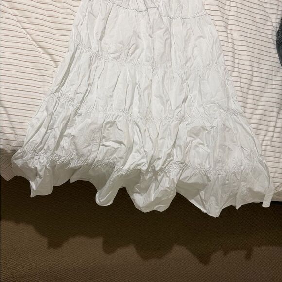 Ecote Dresses & Skirts - Ecote White Tiered Flare Maxi Skirt size M Women